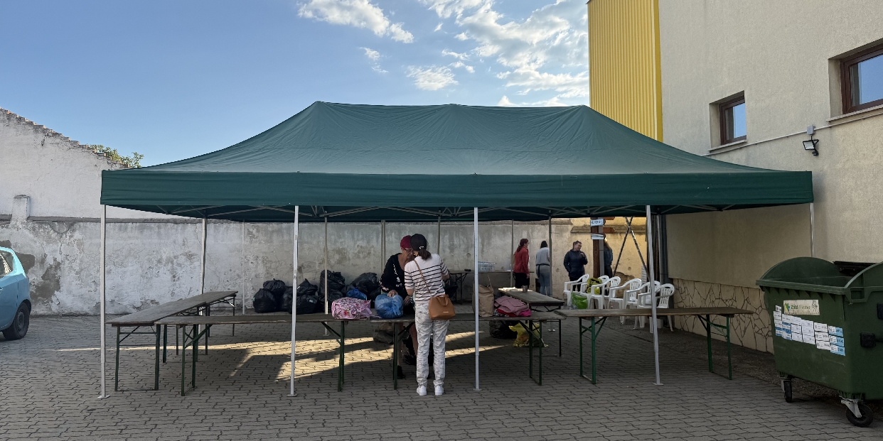 Már javában zajlik a városi ruhagyűjtés