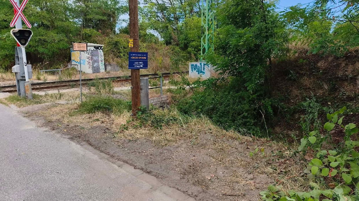 Előkészítő munkák a Kápolna utcában