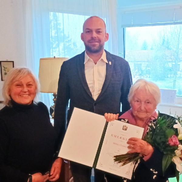 Gazdag, tartalmas életút - Herta nénit köszöntötte 95. születésnapján a polgármester