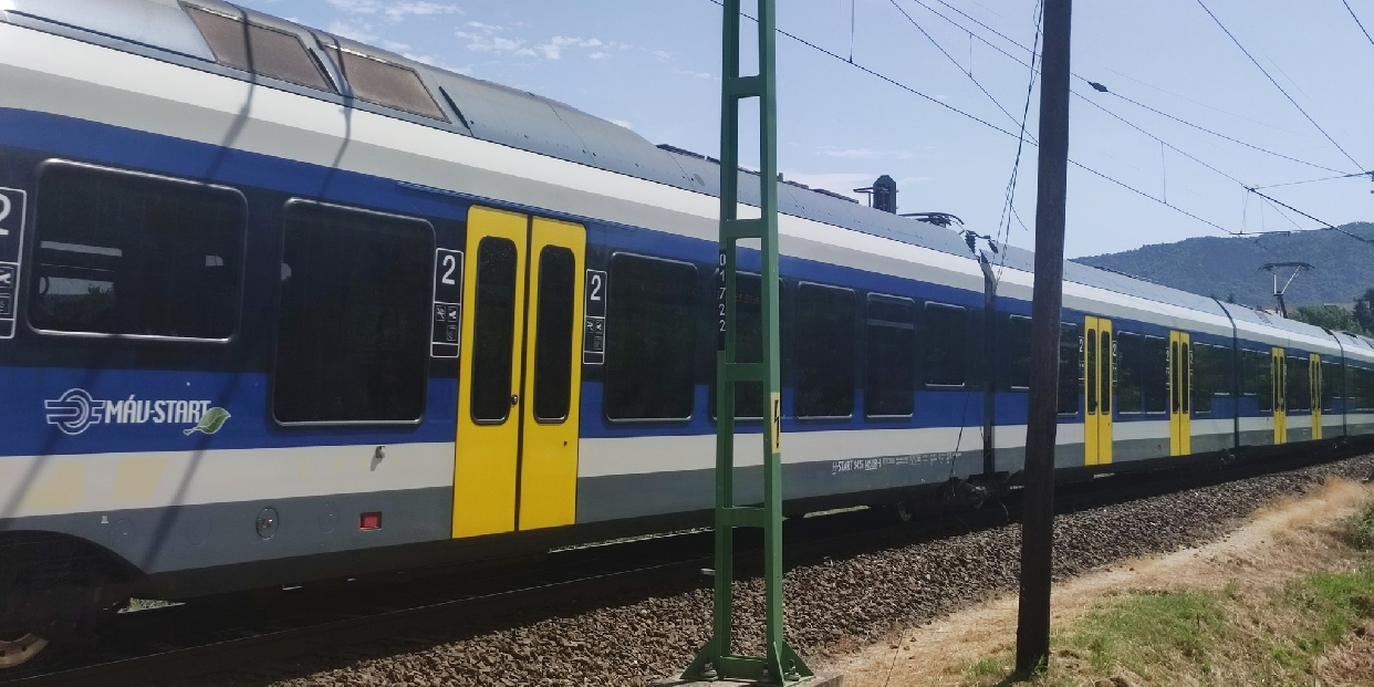 Vágányzári információ – változik a menetrend