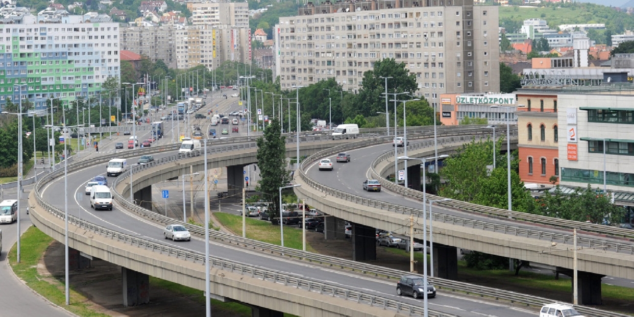 Felújítják a Flórián téri felüljárót – közlekedési változások 2025 februártól