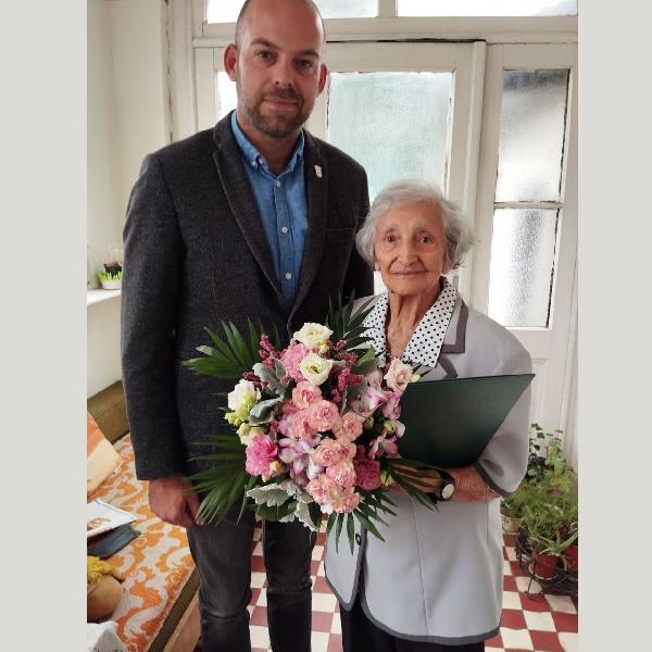 Horváth Sándorné, Marika nénit köszöntötték 95. születésnapja alkalmából