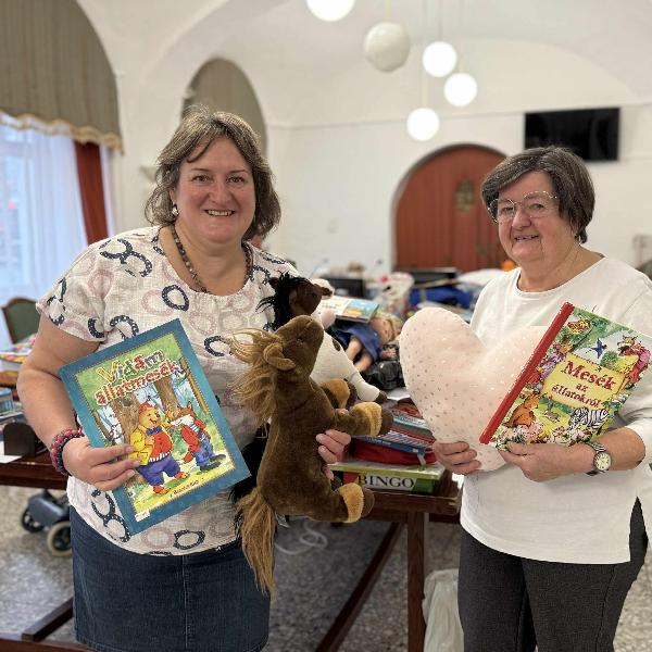 Negyven pilisvörösvári gyermek karácsonyát teszik szebbé az ünnepi játékgyűjtés ajándékai