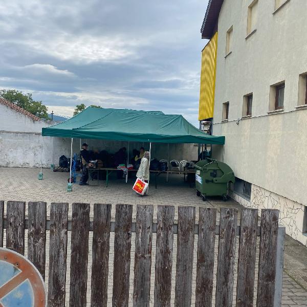 Már javában zajlik a városi ruhagyűjtés
