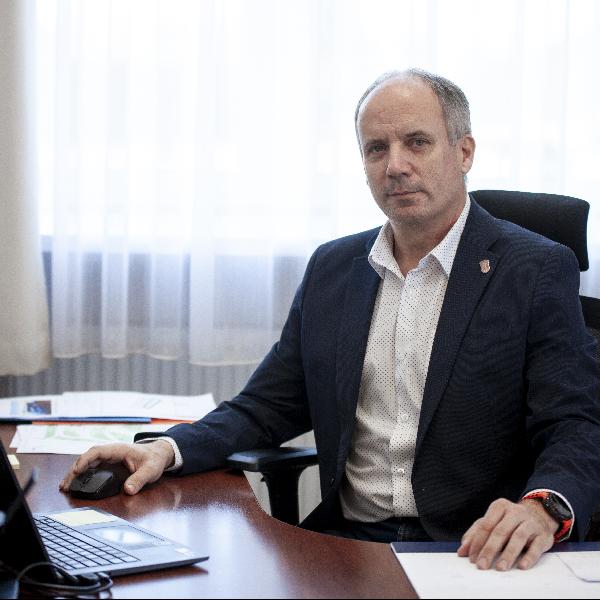 Párbeszéd és nyitottság - bemutatjuk Cser András alpolgármestert