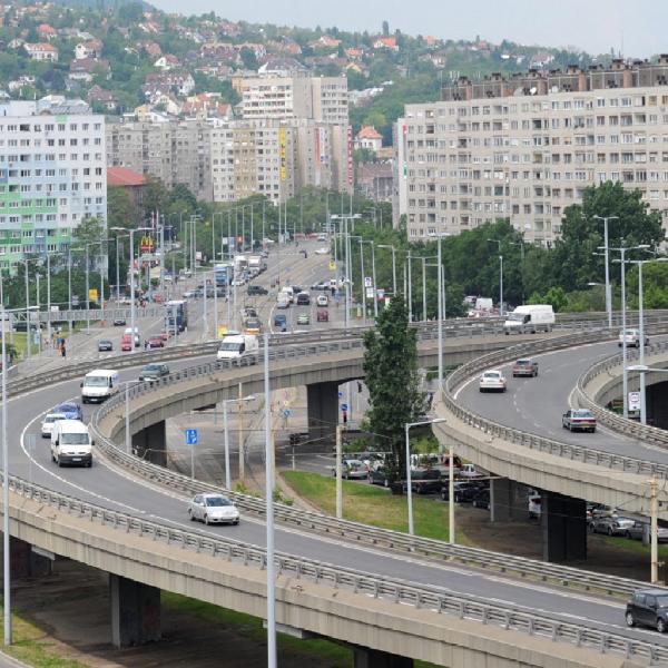 Felújítják a Flórián téri felüljárót – közlekedési változások 2025 februártól