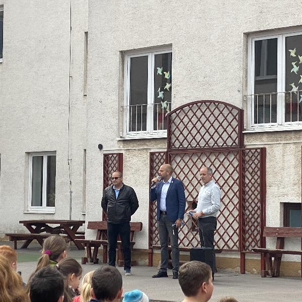 Gyereknapi meglepetés közel 1300 kisgyereknek