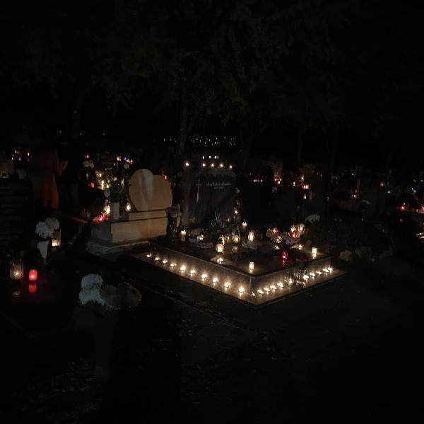 Mindenszentek - halottak napja, miserend Vörösváron 